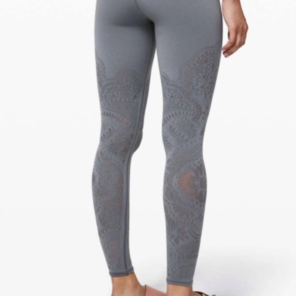 Lululemon grey leggings